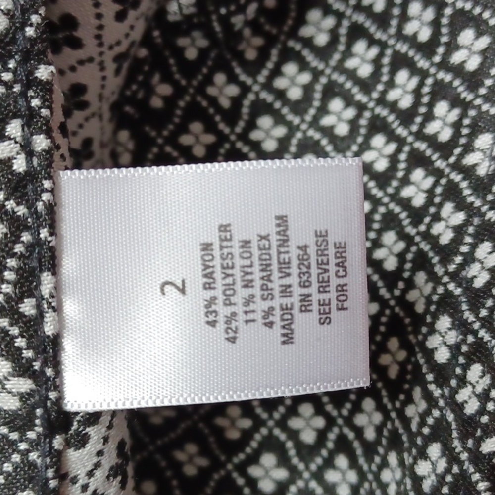 roz&Ali High Rise Leggings Size 2-4 - Picture 10 of 10